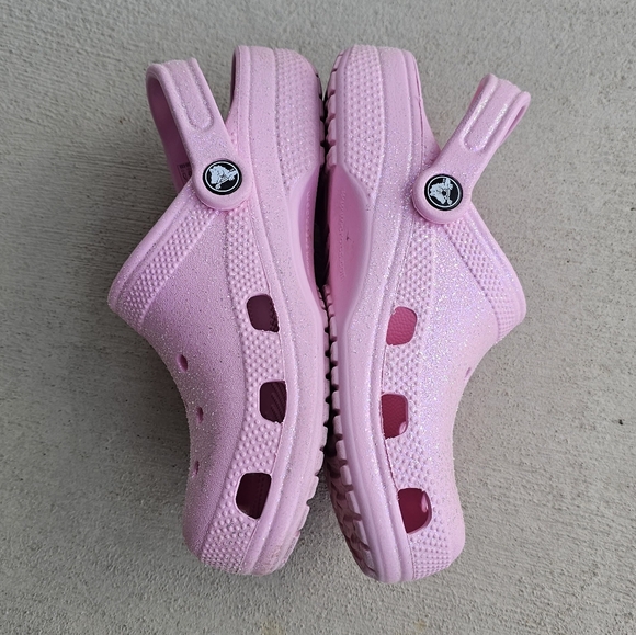 Crocs Girls Classic Glitter Clogs - Picture 6 of 9